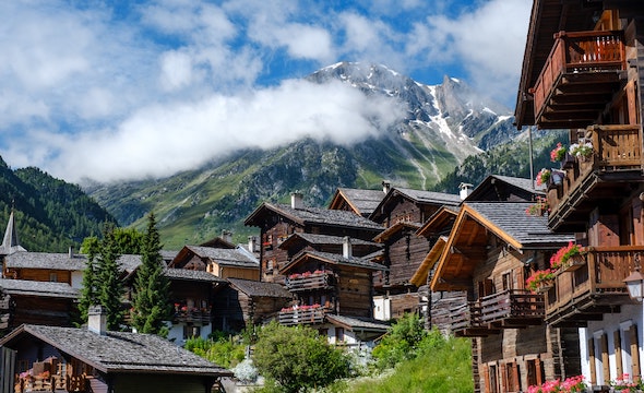 photo of the swiss mountains